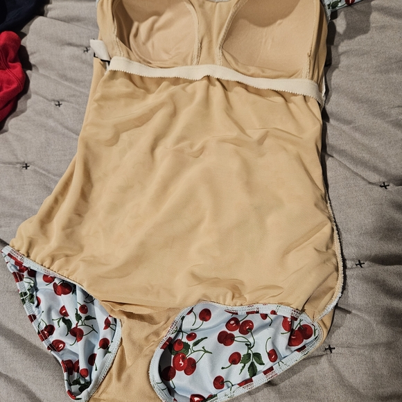 Esther Williams Bathing Beauty One Piece Swimsuit Size 14 - Picture 8 of 10